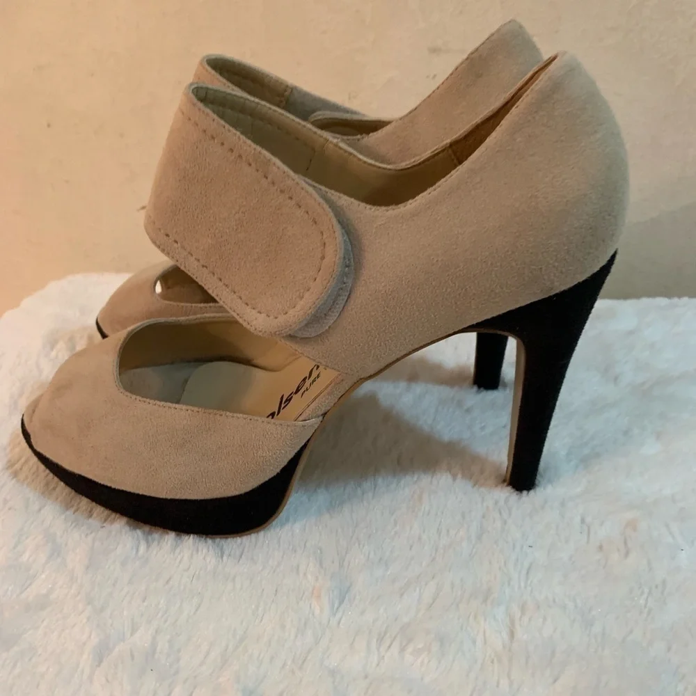 Olsenhaus Pure Vegan Platform Heels